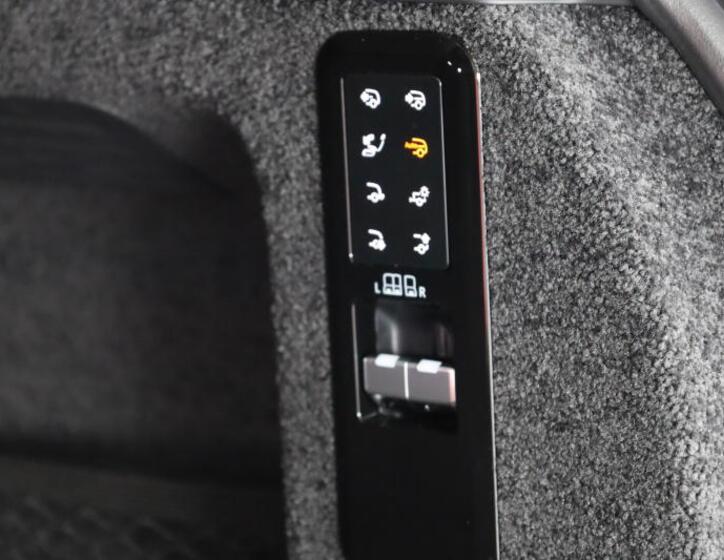 Land Rover Range Rover 7