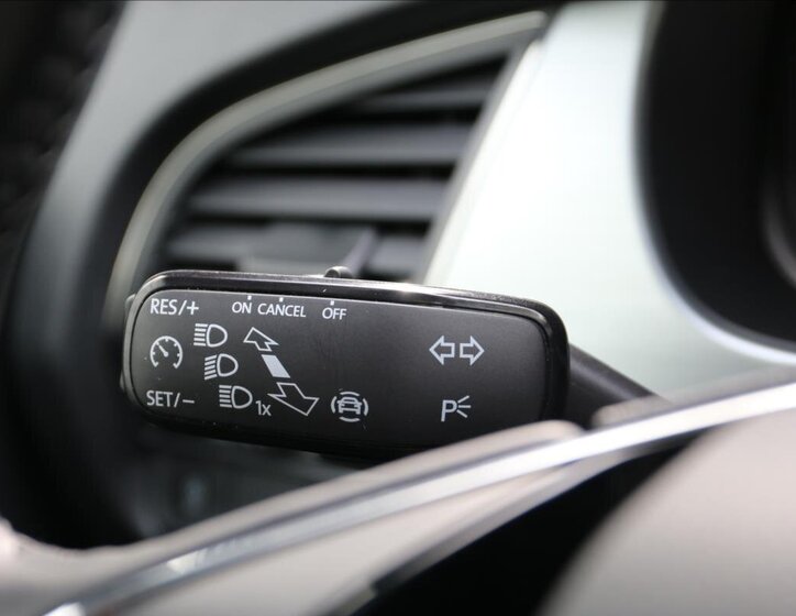 Škoda Fabia Hatchback 999,0 70 kw