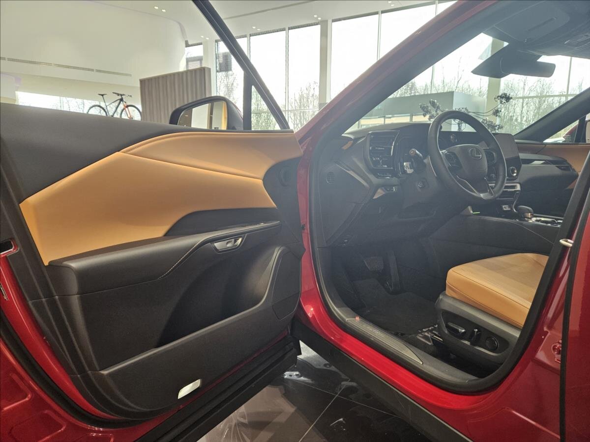 Lexus RX 450h SUV / Terénní 2,5 l 227 kw