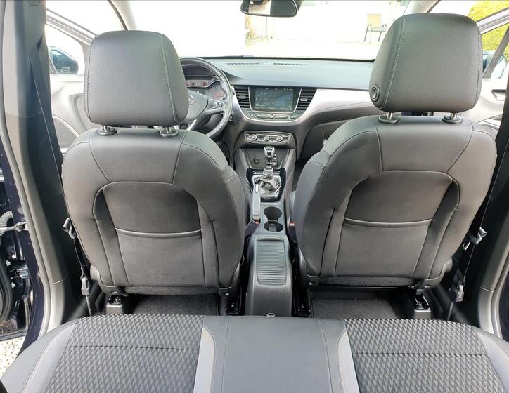 Opel Crossland X 39