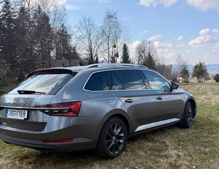 Škoda Superb Kombi 0,0 147 kw
