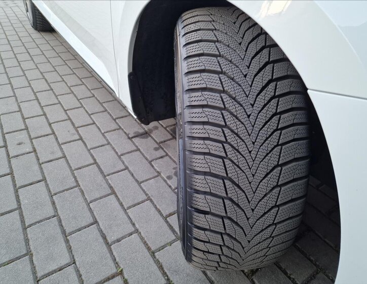 Škoda Superb Kombi 2,0 l 140 kw