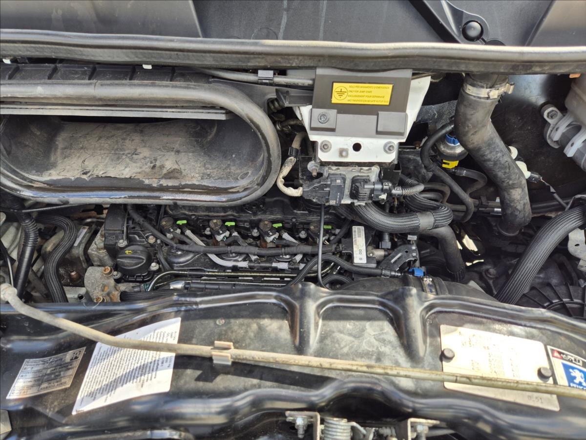 Peugeot Boxer Skříň 2,2 l 121 kw