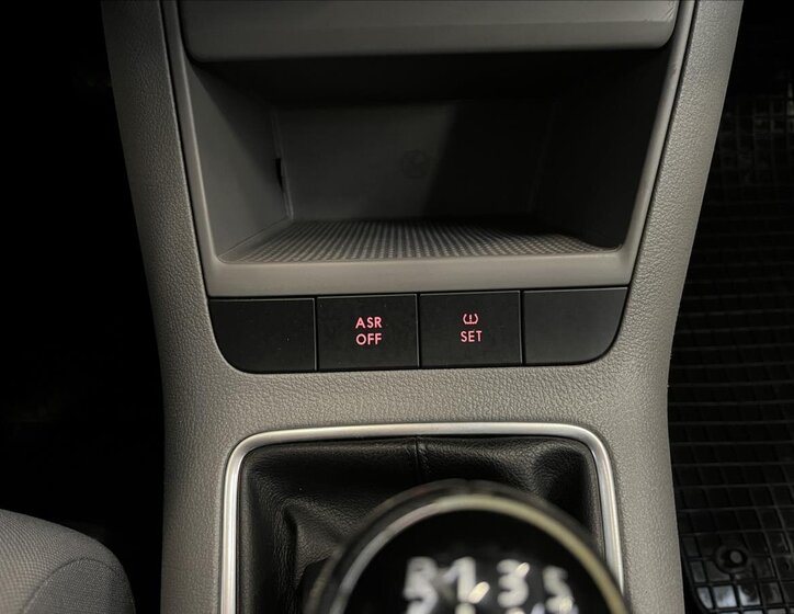 Volkswagen Golf Plus 11