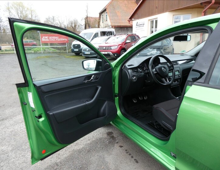 Škoda Rapid Hatchback 1,2 l 77 kw