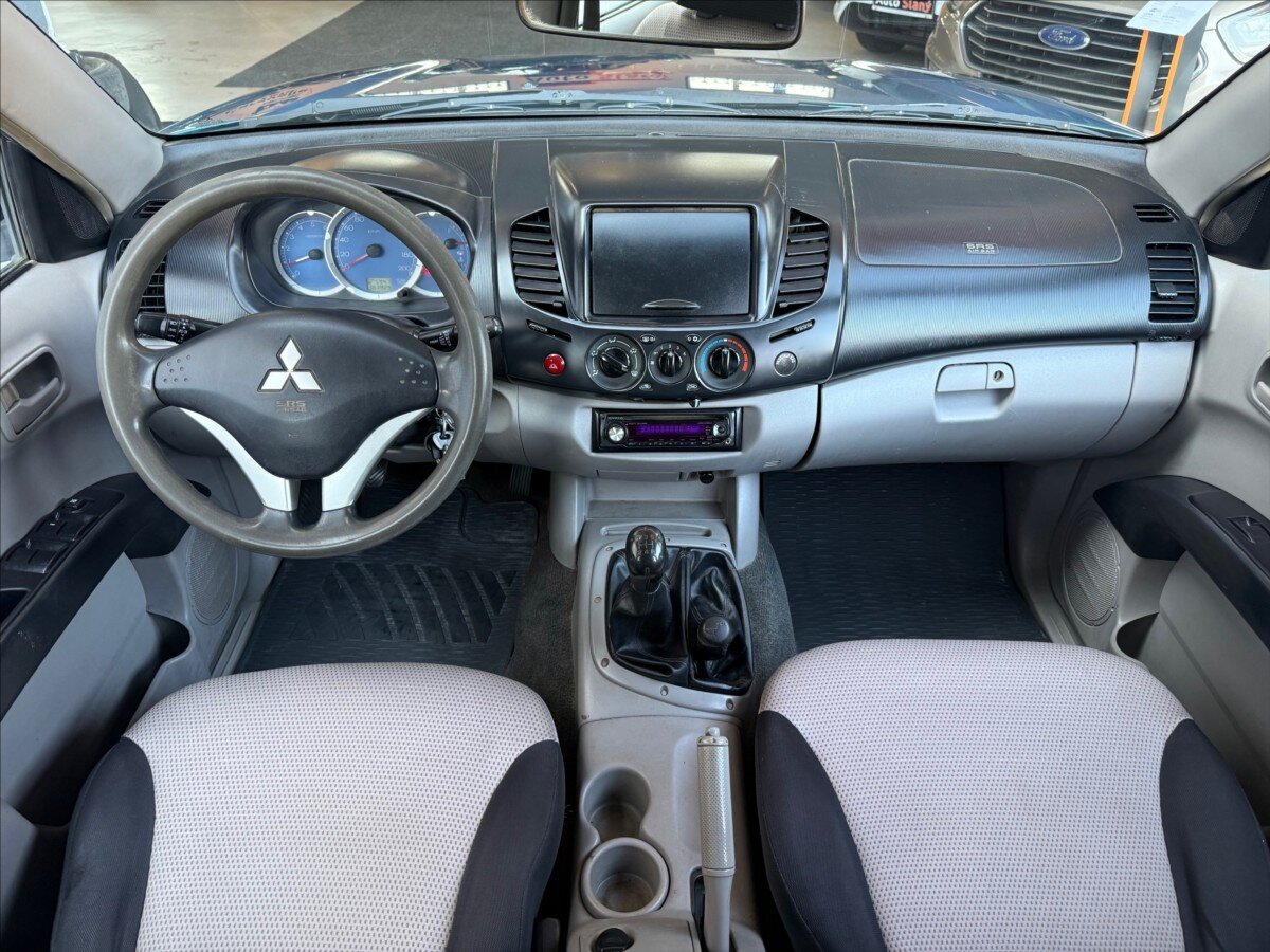 Mitsubishi L200 Pick-up 2,5 l 100 kw