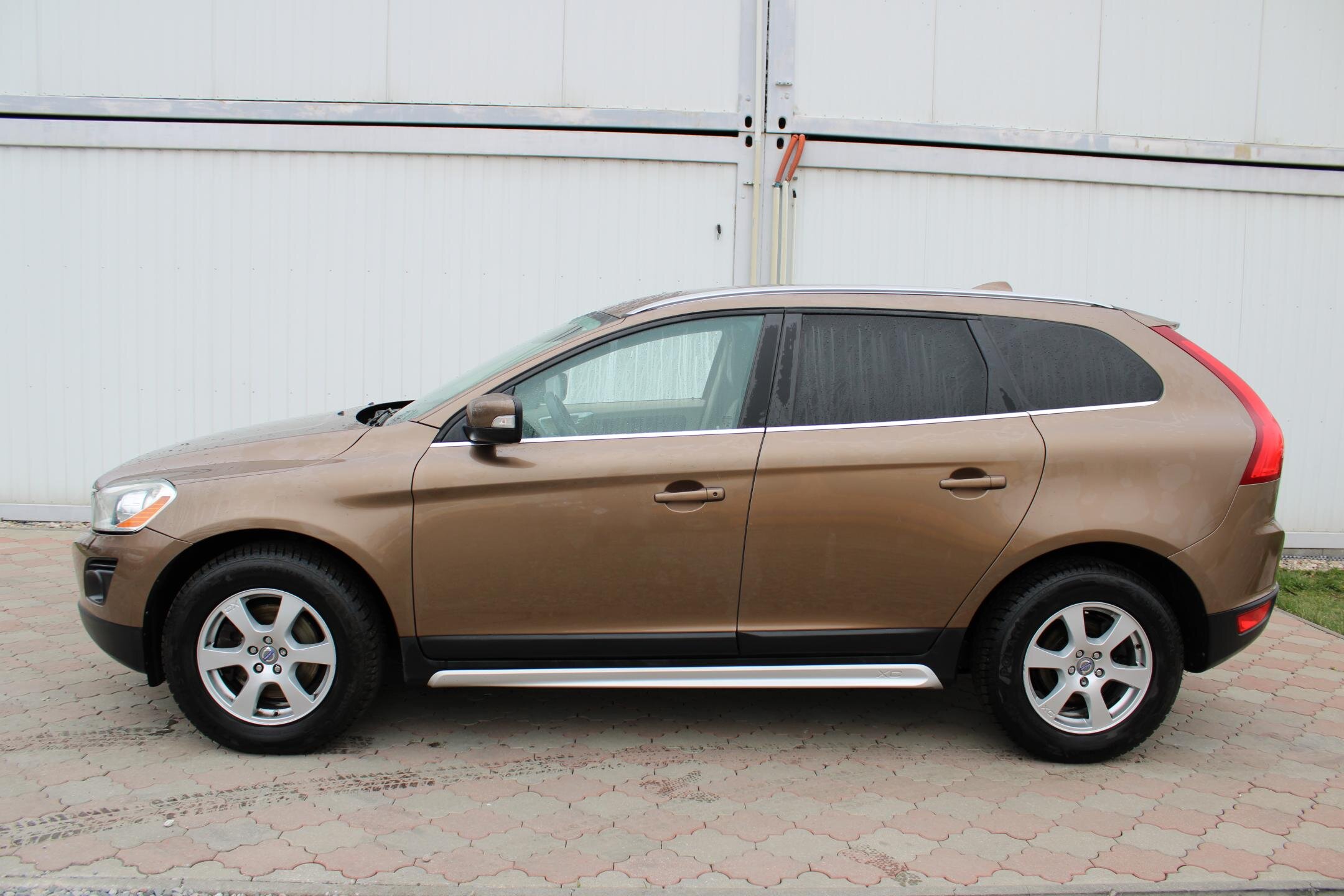 Volvo XC60 SUV / Terénní 2,4 l 129 kw