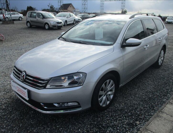 Volkswagen Passat Kombi 1,4 l 90 kw