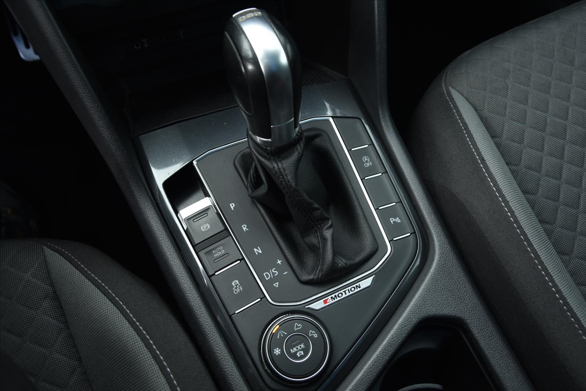 Volkswagen Tiguan SUV / Terénní 2,0 l 110 kw