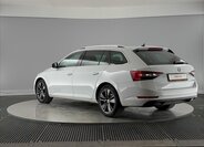 Škoda Superb Kombi 2,0 l 110 kw
