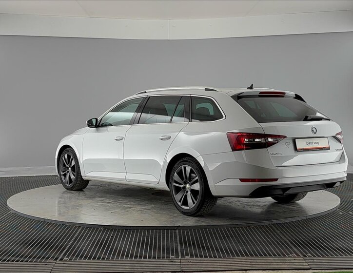 Škoda Superb Kombi 2,0 l 110 kw