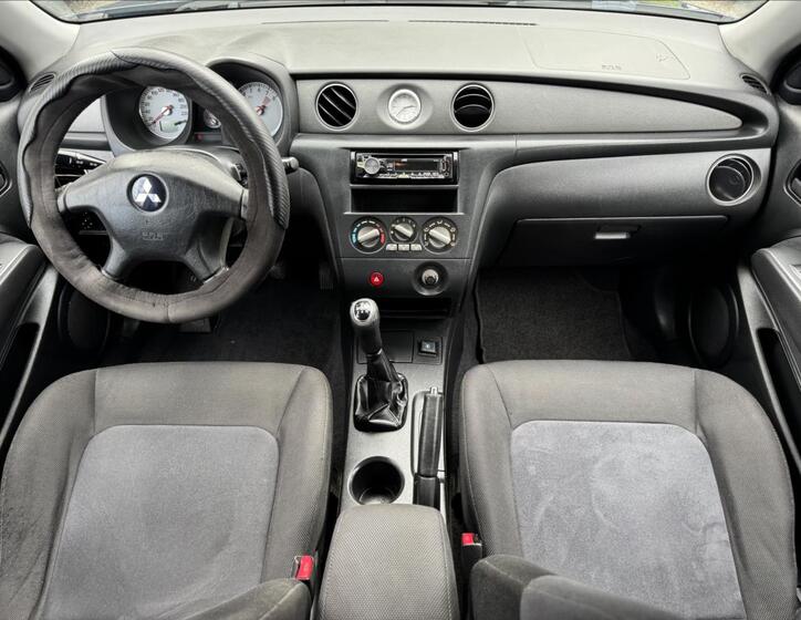 Mitsubishi Outlander 40