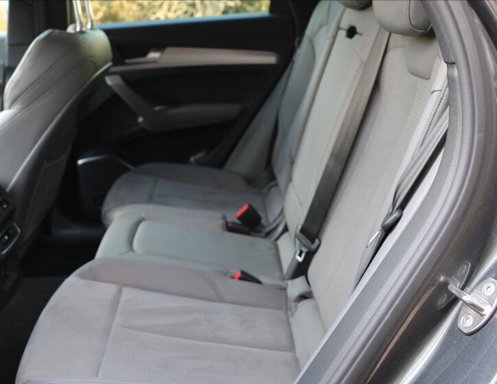 Audi Q5 SUV 2,0 l 150 kw