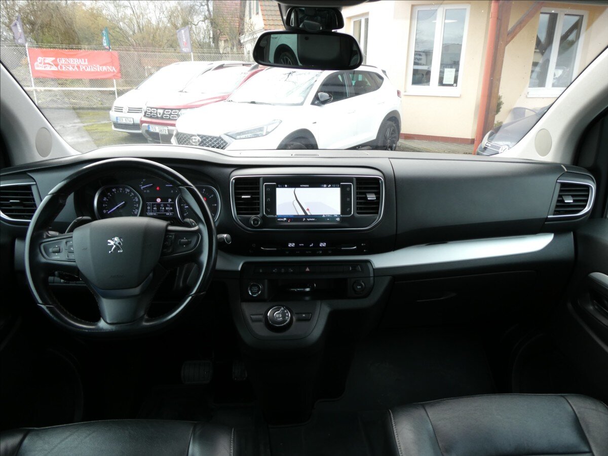 Peugeot Traveller MPV 2,0 l 130 kw