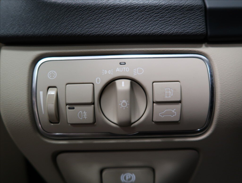 Volvo S60 Sedan / Limuzína 2,0 l 140 kw