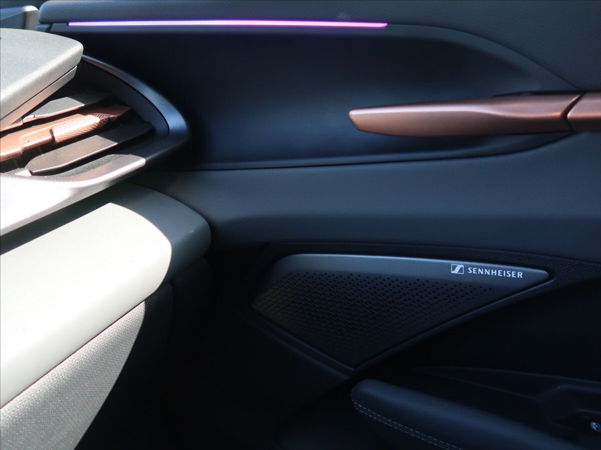 Cupra Terramar SUV / Terénní 2,0 l 195 kw