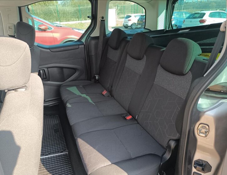 Peugeot Partner Tepee MPV 1,6 l 73 kw