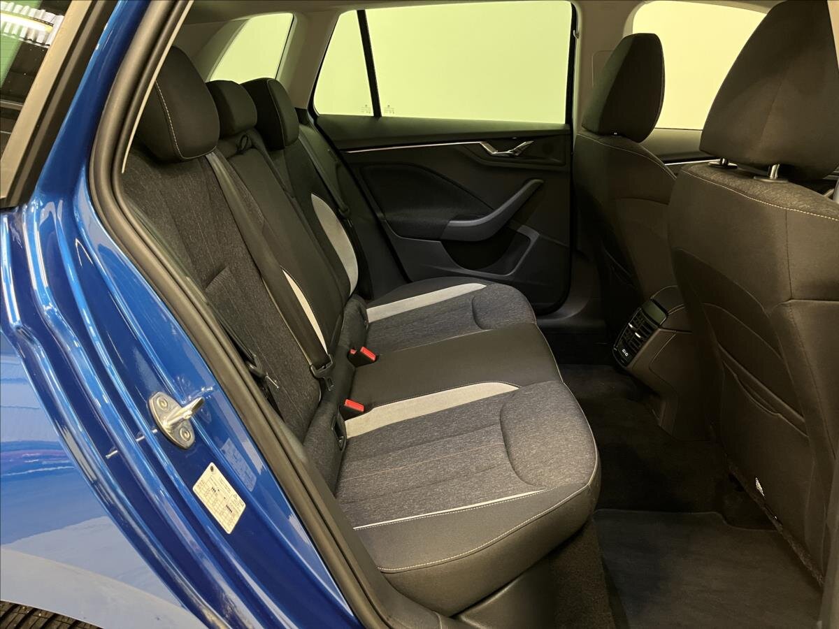 Škoda Kamiq SUV 999,0 85 kw