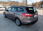 Ford Focus Kombi 998,0 92 kw