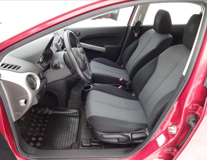 Mazda 2 Hatchback 1,3 l 55 kw