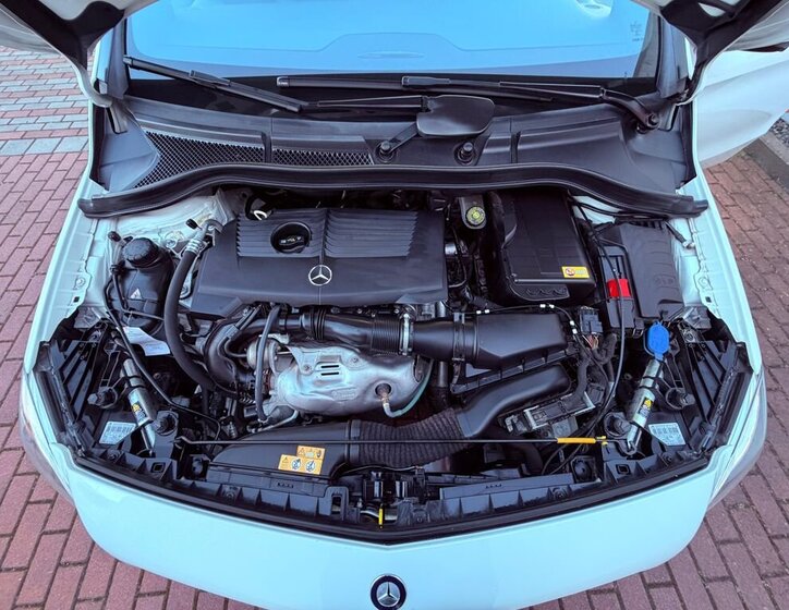 Mercedes-Benz Třídy B Hatchback 0,0 90 kw