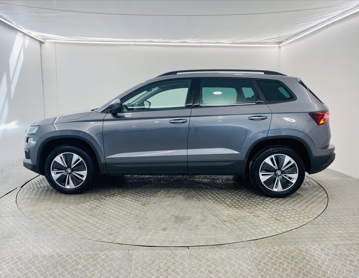 Škoda Karoq SUV / Terénní 1,5 l 110 kw