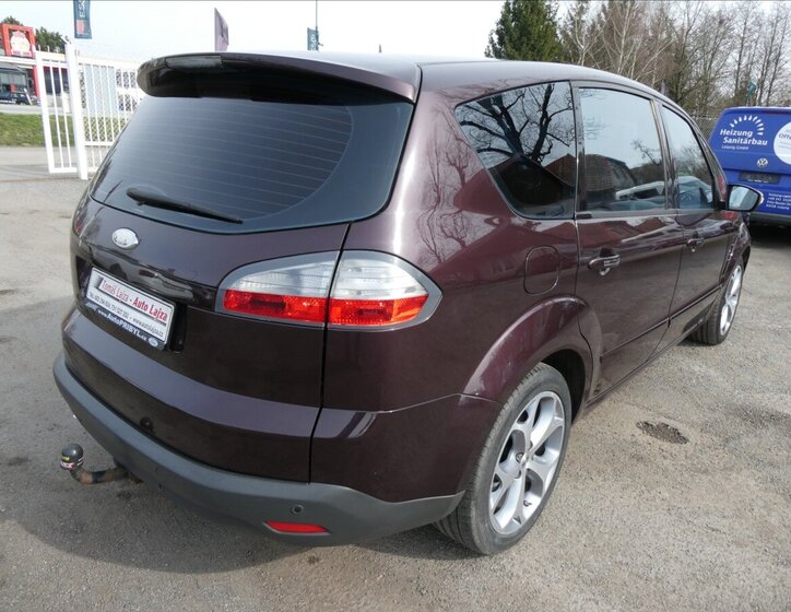 Ford S-MAX MPV 2,0 l 107 kw
