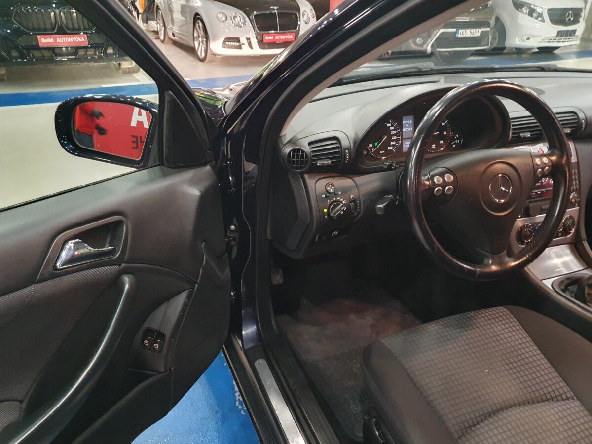 Mercedes-Benz Třídy C Hatchback 1,8 l 105 kw