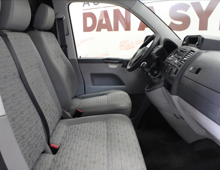 Volkswagen Transporter 11