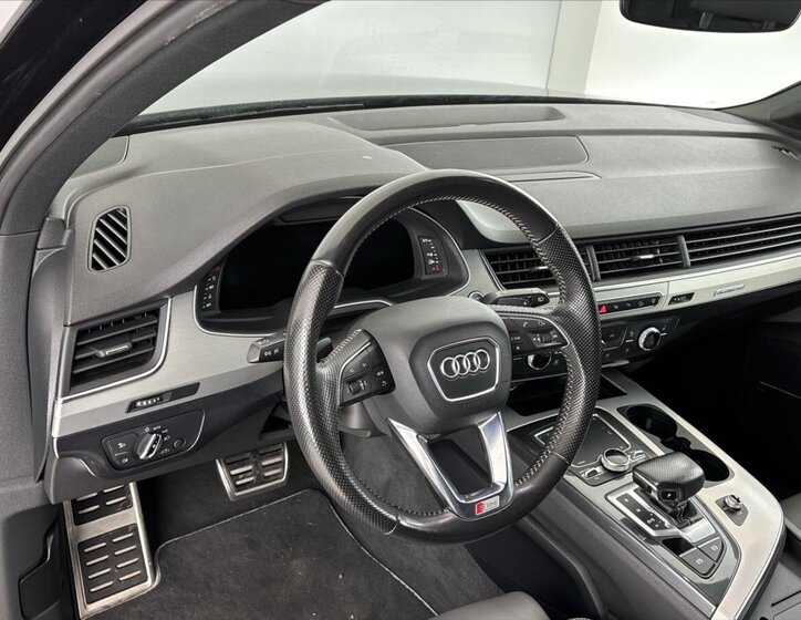 Audi Q7 SUV / Terénní 3,0 l 200 kw