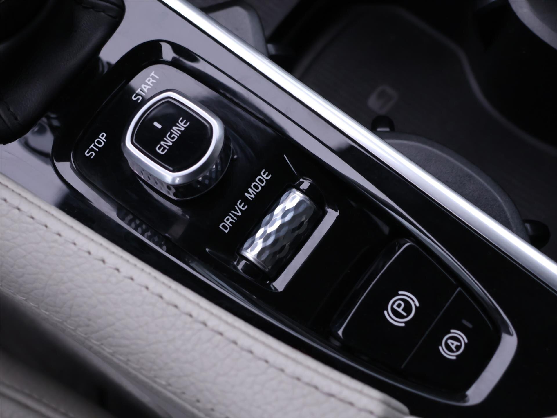 Volvo V90 Kombi 2,0 l 187 kw