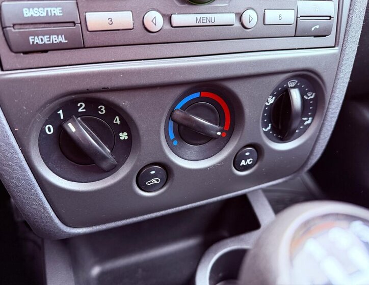 Ford Fusion Hatchback 0,0 59 kw