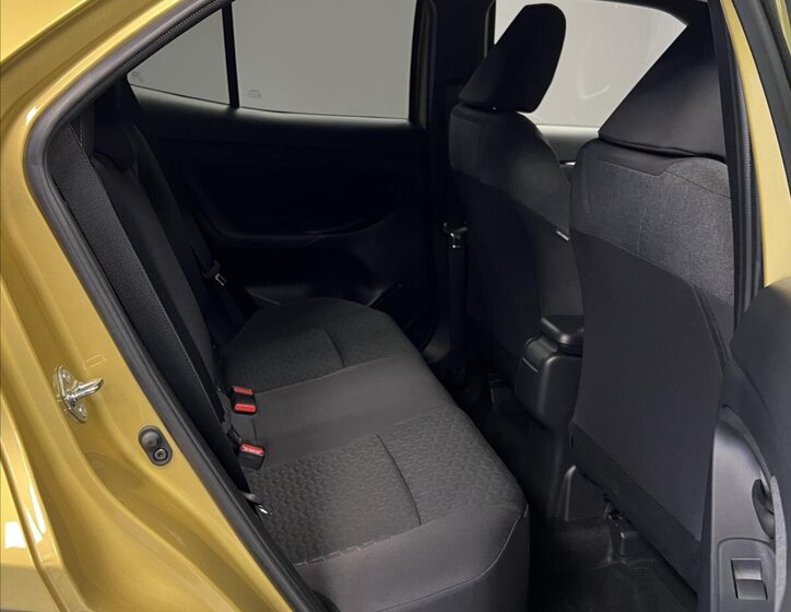 Toyota Yaris Cross 10