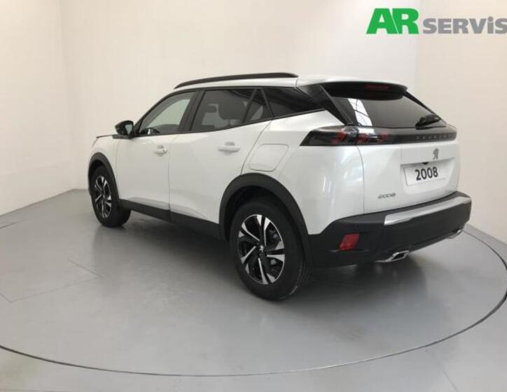 Peugeot 2008 3