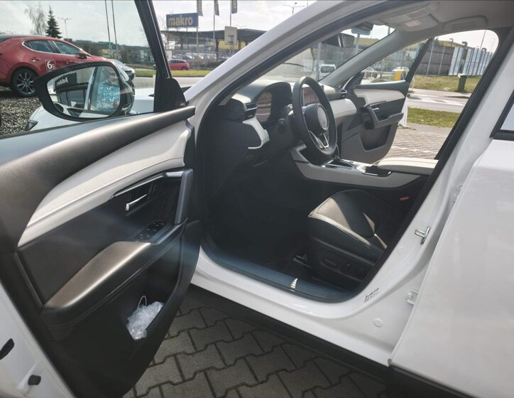 Mazda CX-5 SUV / Terénní 2,5 l 103 kw