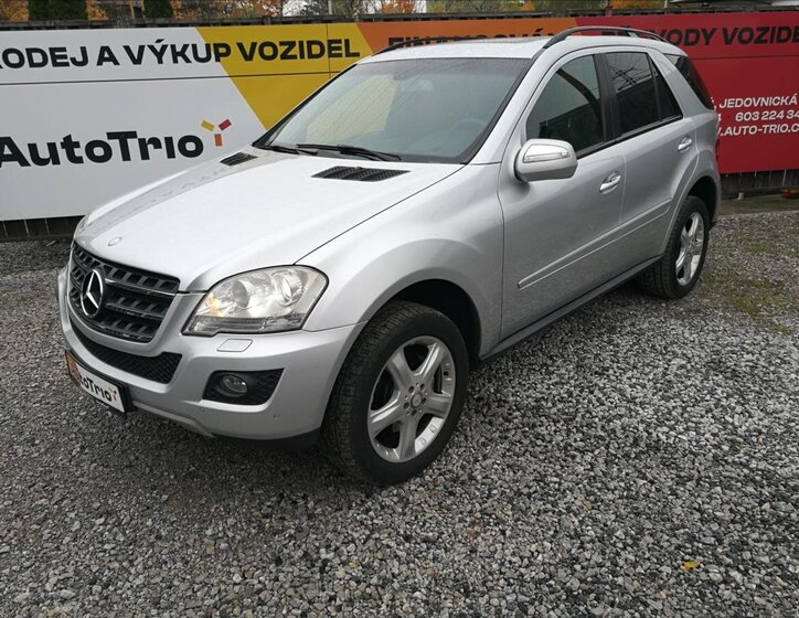 Mercedes-Benz Třídy M Kombi 3,0 l 165 kw