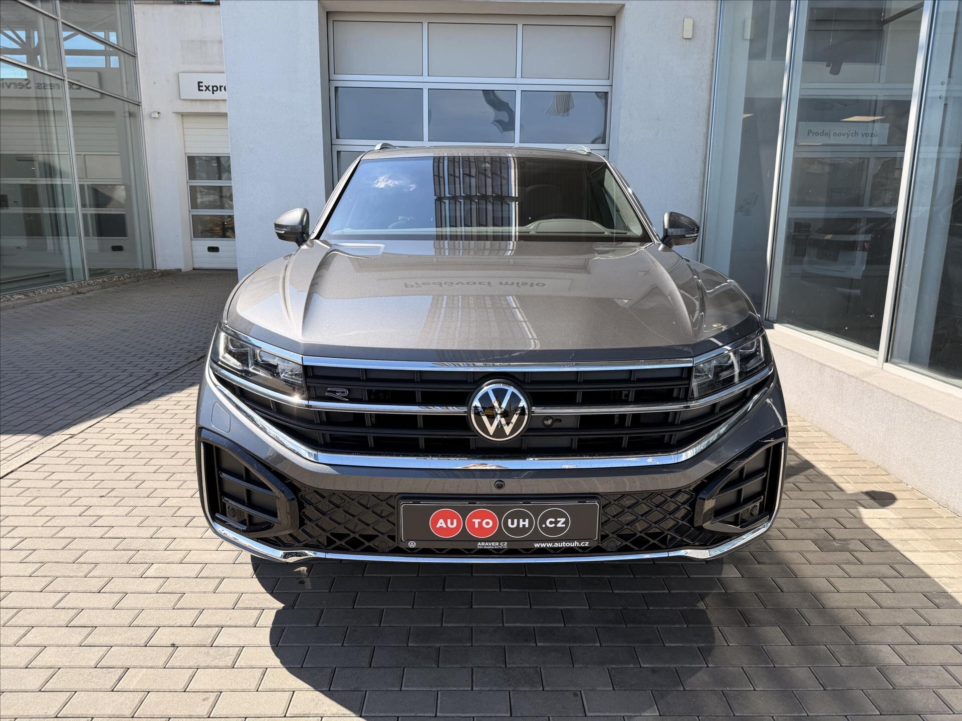 Volkswagen Touareg SUV / Terénní 3,0 l 210 kw