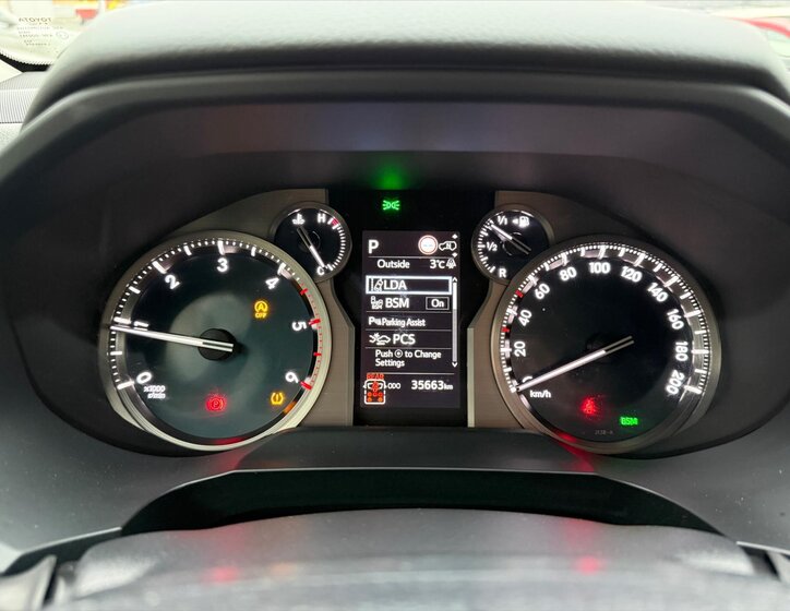 Toyota Land Cruiser SUV 2,8 l 150 kw