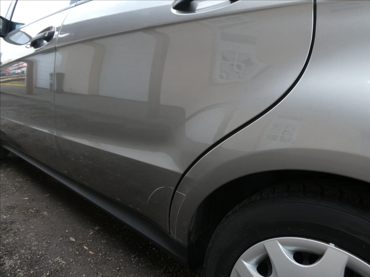 Mercedes-Benz Třídy A Hatchback 1,7 l 85 kw