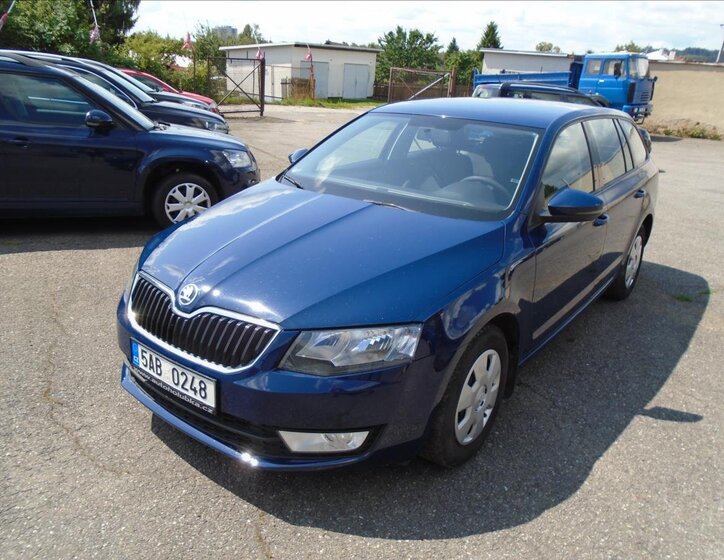 Škoda Octavia 1