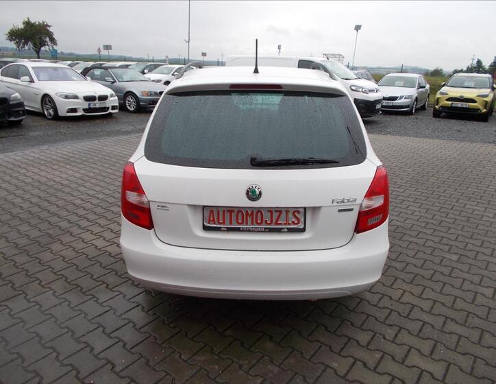 Škoda Fabia 10
