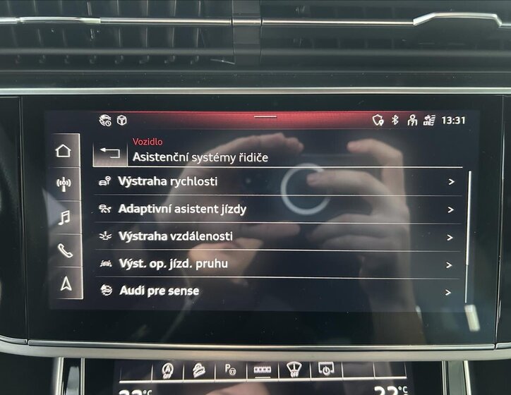 Audi Q8 SUV / Terénní 3,0 l 250 kw