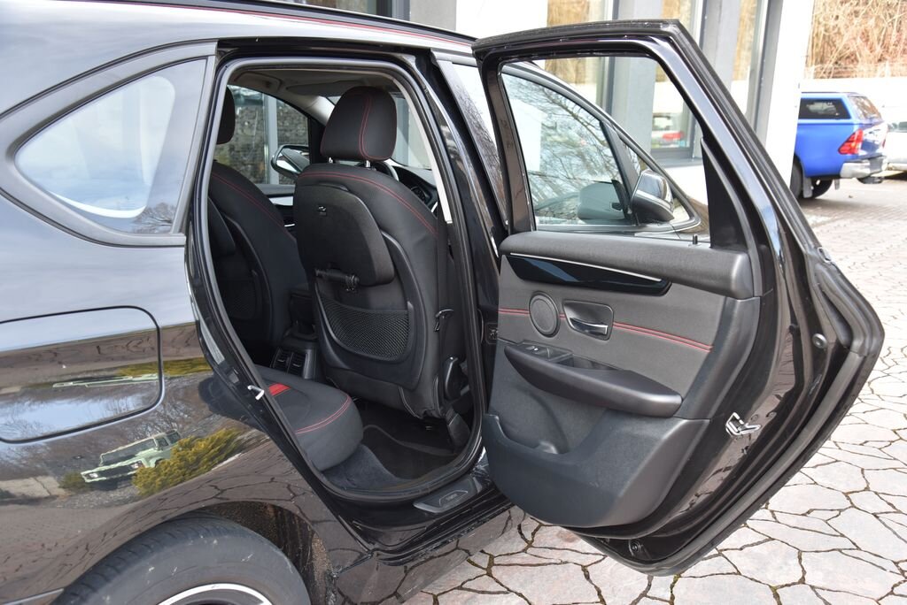 BMW Řada 2 MPV 1,5 l 100 kw