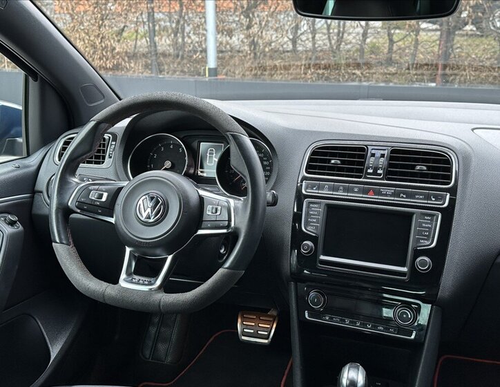 Volkswagen Polo Hatchback 1,8 l 141 kw