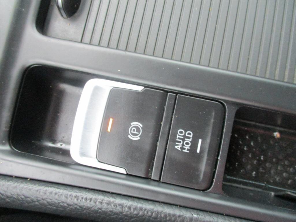 Volkswagen Golf Hatchback 1,4 l 103 kw