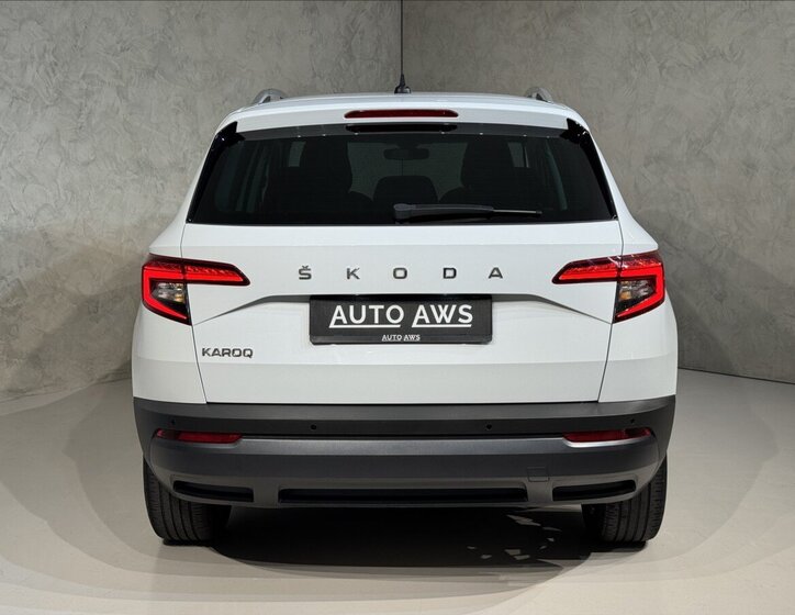 Škoda Karoq SUV / Terénní 1,5 l 110 kw