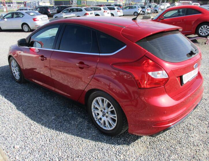 Ford Focus 7