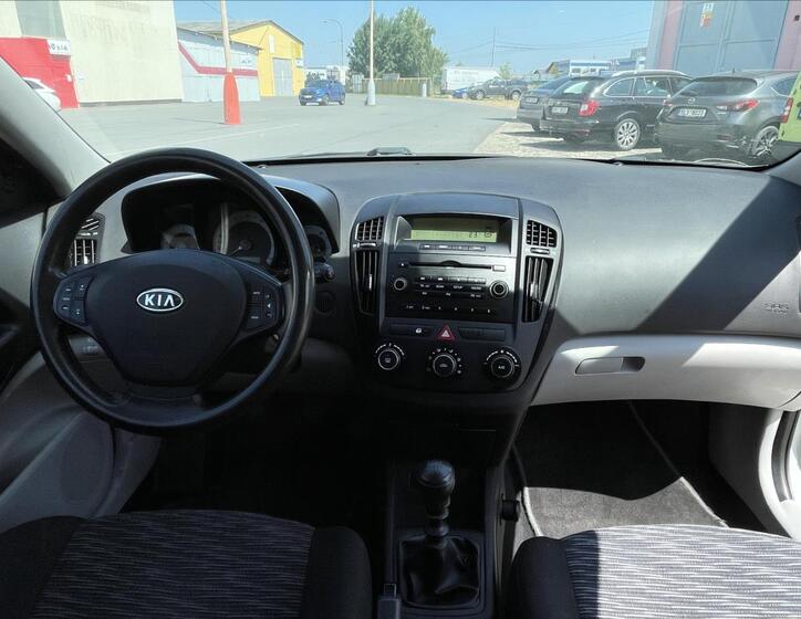 KIA Ceed 15