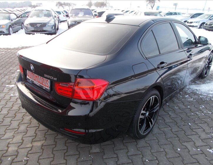 BMW Řada 3 Sedan 2,0 l 135 kw