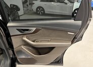 Audi SQ7 SUV / Terénní 4,0 l 320 kw